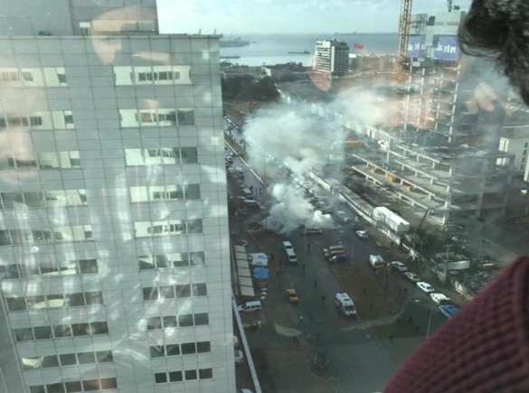 В турецком городе Измир прогремел мощный взрыв (ФОТО, ВИДЕО) | Русская весна