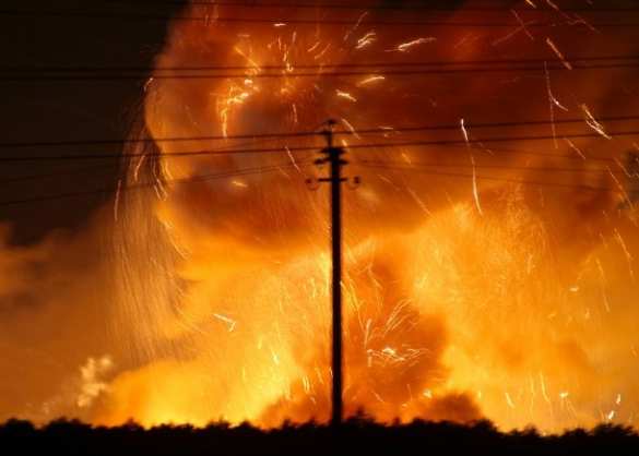 Огненный ад на Украине: Подборка самых мощных взрывов на складах ВСУ под Винницей (ФОТО, ВИДЕО) | Русская весна