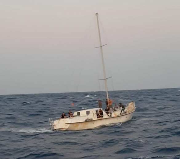 «Везли ИГИЛ в Европу?»: В Италии схвачены украинцы, перевозившие на яхте толпу из Ирака (+ФОТО) | Русская весна