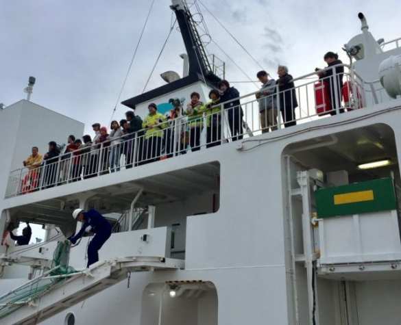 Мы только посмотреть: на Южные Курилы прибыла первая группа японских туристов (+ФОТО, ВИДЕО) | Русская весна