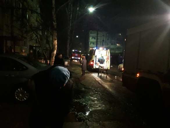 В Ярославле в пятиэтажке прогремел взрыв, эвакуированы сотни людей (ФОТО) | Русская весна