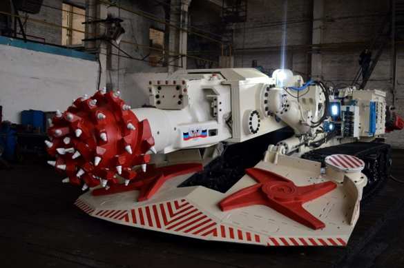 В ДНР Ясиноватский машзавод провел испытание модернизированного проходческого комбайна (ФОТО) | Русская весна