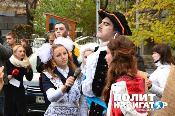 «На русском говорят необразованные оккупанты», — пикет в защиту мовы (ФОТО, ВИДЕО) | Русская весна