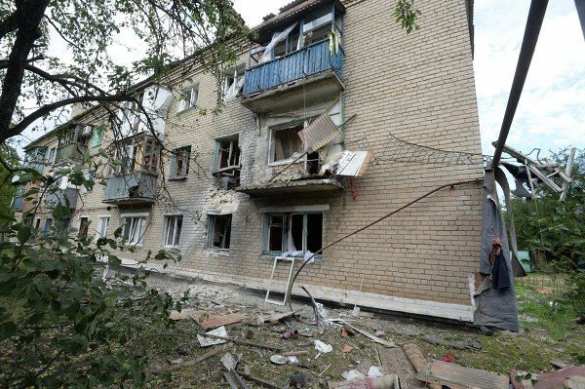 Марьинка в огне: массированные обстрелы жилых районов (фото/видео лента) | Русская весна