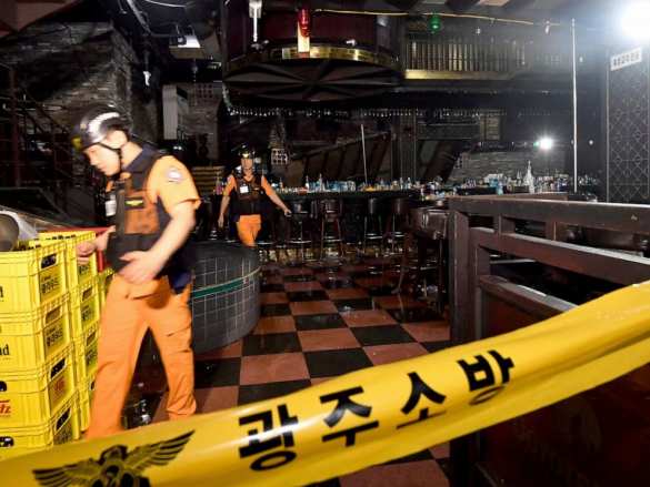 Ужасная трагедия на чемпионате мира: рухнул балкон со спортсменами из США, погибли люди (ФОТО, ВИДЕО) | Русская весна