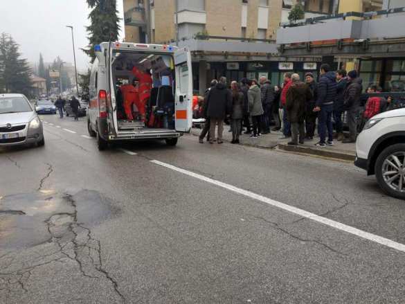 Итальянец открыл огонь по мигрантам (ФОТО) | Русская весна