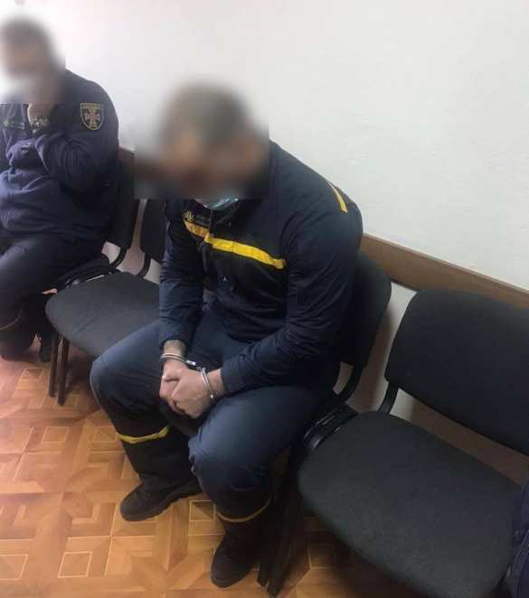 В Одессе задержали пожарного, поджигавшего элитные автомобили (ФОТО) | Русская весна