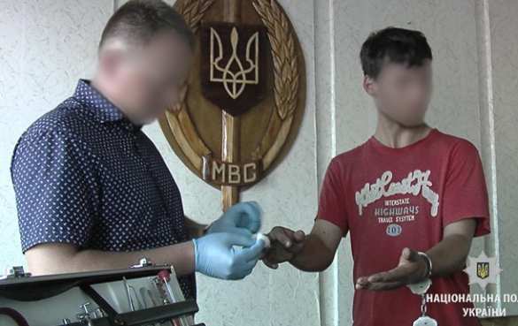 Шокирующая Украина: молодого человека убили, чтобы «посмотреть на его внутренности» (ФОТО, ВИДЕО) | Русская весна