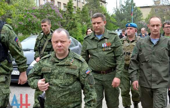 Бойцы на передовых позициях ДНР получили куличи и поздравления с Пасхой от Главы Республики (ФОТО) | Русская весна