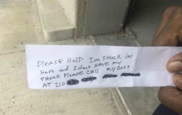 Рабочий, застрявший в банкомате, подсовывал людям записки с мольбой о помощи (ФОТО, ВИДЕО) | Русская весна