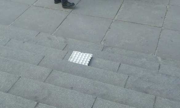 СРОЧНО: Столкновения в Запорожье — новый «Антимайдан» забросали яйцами и дымовыми шашками (ФОТО) | Русская весна