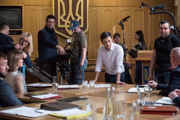 «Мощное кинематографическое государство» — Зеленский обозначил новый план по выводу Украины из кризиса | Русская весна