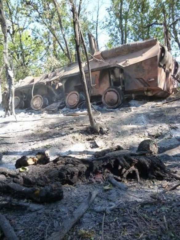 Фото сгоревших вместе с бронетехникой карателей из батальона "Айдар" (18+) | Русская весна