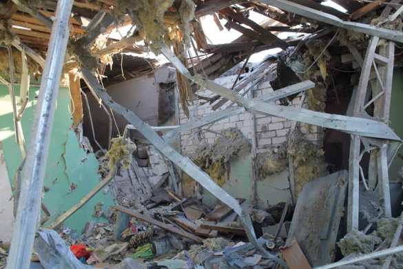 Последствия обстрелов ВСУ: в Донецке, Макеевке и Ясиноватой повреждены 10 домов (+ФОТО) | Русская весна