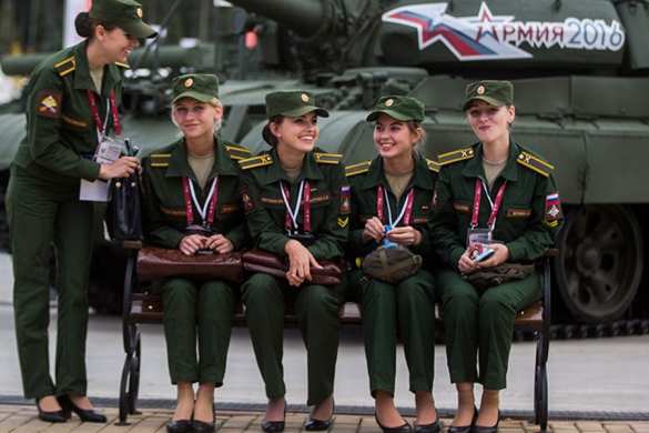 Красота на страже Родины: прекрасные женщины-военнослужащие армии РФ (ФОТО) | Русская весна