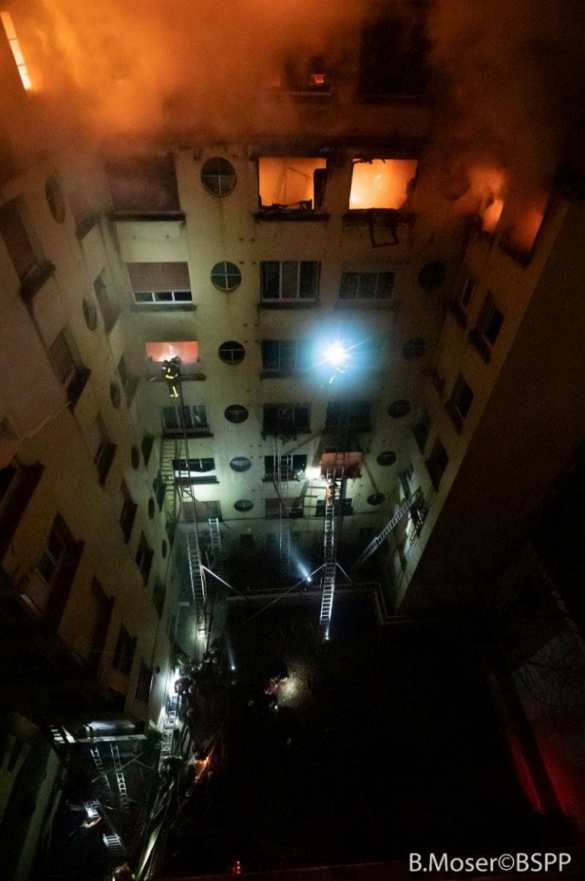 Сильный пожар в жилой многоэтажке в Париже: десятки погибших и пострадавших (+ВИДЕО, ФОТО) | Русская весна