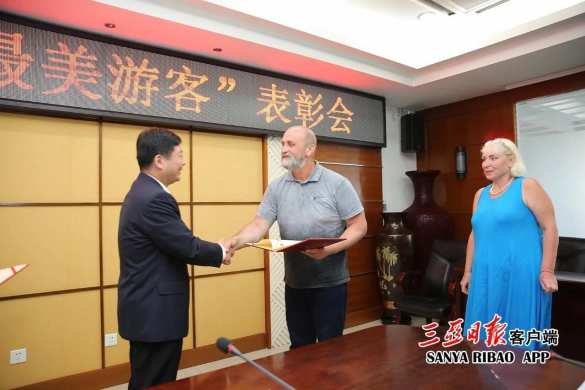 Россиянин спас жизнь китайцу на курорте острова Хайнань (+ФОТО, ВИДЕО) | Русская весна