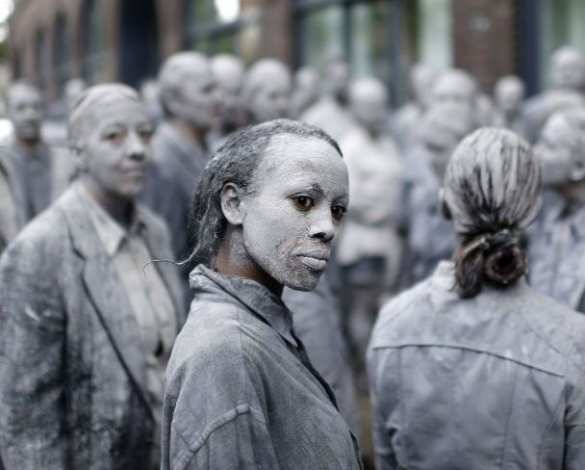 «Ходячие мертвецы»: в Гамбурге прошел необычный протест против саммита G20 (ФОТО, ВИДЕО) | Русская весна