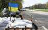 На днепропетровском блокпосту у украинских военных отобрали автоматы | Русская весна
