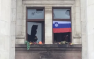 В Одессе запретили российские флаги и люди начали использовать флаги Словении (видео)  | Русская весна