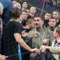 Болельщики сборной Швеции устроили драку из-за флага ДНР (фото)