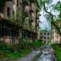 Ткварчели — мертвый город во власти природы (ФОТО)