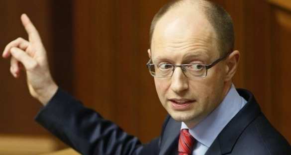 Яценюк призвал запретить закупку российских нефтепродуктов | Русская весна