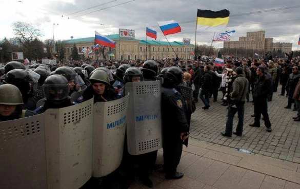 В Харькове избили сторонников «Правого сектора» (видео) | Русская весна