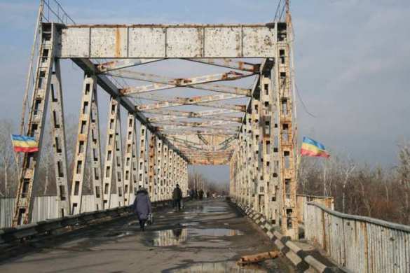 Новый Год на линии соприкосновения  — репортаж с приграничных территорий ЛНР (ФОТО) | Русская весна