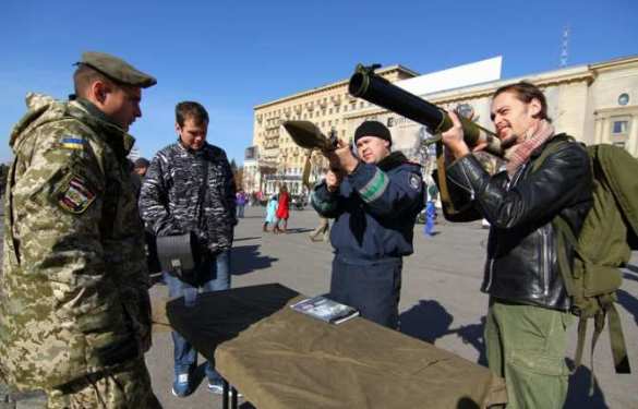 Kiev hopes for arms supplies from US, other countries — foreign minister | Русская весна