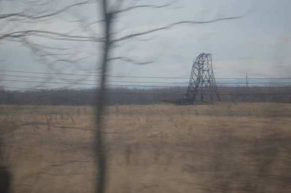 «Иди и смотри» — постапокалиптический поселок на передовой ЛНР (+ВИДЕО) | Русская весна