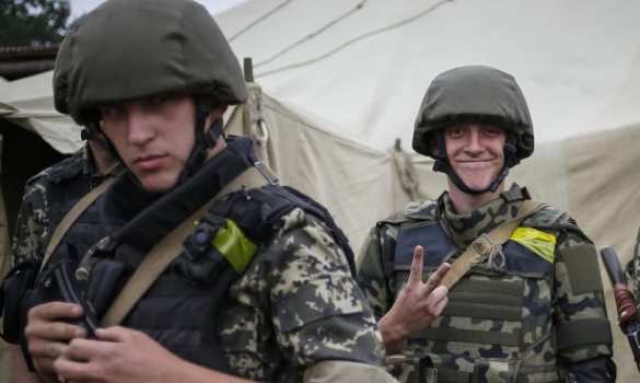 Батальон «Львов» привез в зону боевых действий половину личного состава | Русская весна