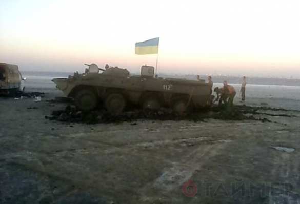 Засосало: БТР ВСУ увяз в целебной куяльницкой грязи | Русская весна