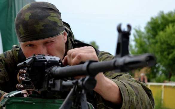Ополчение выбивает силовиков из северных пригородов Донецка Ополчение выбивает силовиков из северных пригородов Донецка | Русская весна