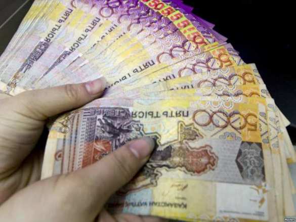 Тенге снова рухнул. За 4 месяца валюта Казахстана установила 4 антирекорда | Русская весна