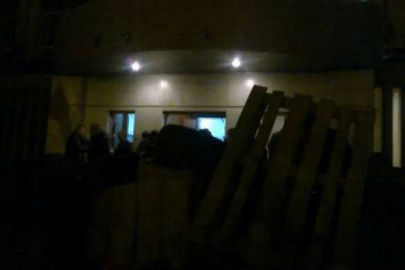 МОЛНИЯ: В ЛУГАНСКЕ ВОССТАВШИЕ БЕРУТ ПОД СВОЙ КОНТРОЛЬ СТРАТЕГИЧЕСКИЕ ОБЪЕКТЫ В ГОРОДЕ | Русская весна