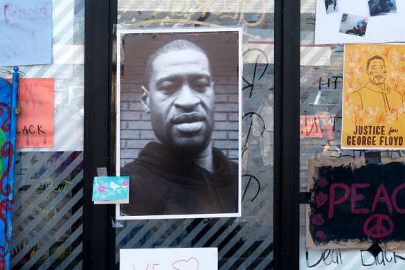 Лидеры демократов США встали на колени в память о рецидивисте (ВИДЕО) | Русская весна