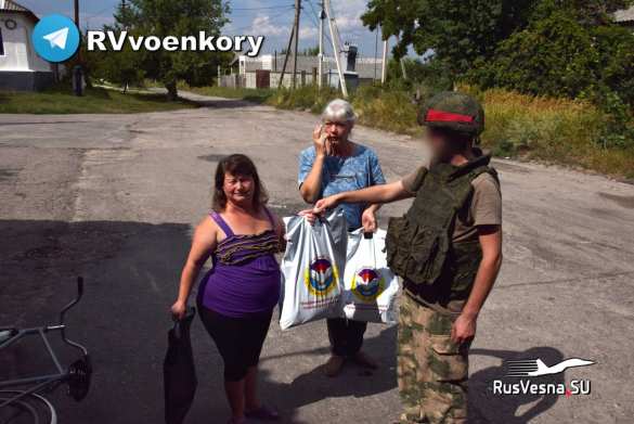 «Отважные» помогают жителям ЛНР (ФОТО) | Русская весна