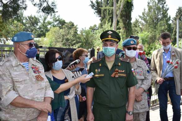 На православном кладбище в Душанбе прошёл митинг, посвящённый Дню памяти и скорби (ФОТО) | Русская весна