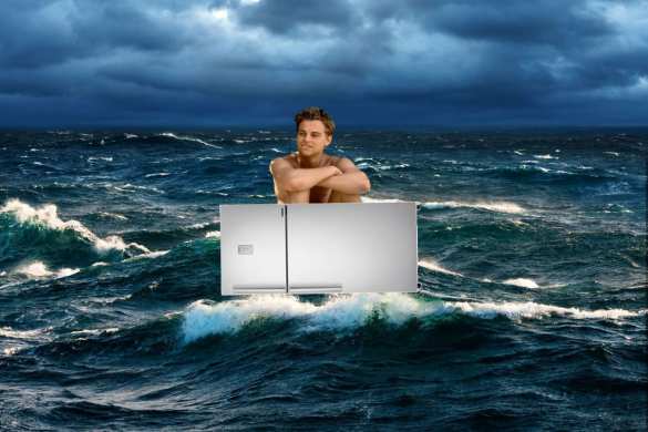 В США спасли мужчину в холодильнике, которого унесло в океан после урагана «Милтон» (ВИДЕО) | Русская весна