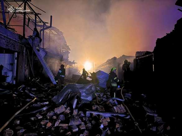 Враг назвал цели, уничтоженные в Днепропетровске и Павлограде (ФОТО) | Русская весна