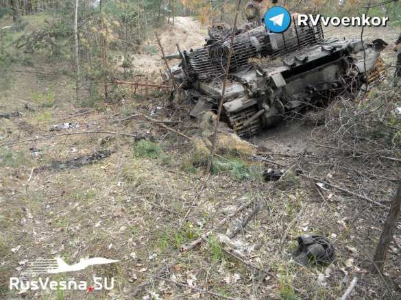 Армия России нанесла удар по колонне ВСУ под Кременной | Русская весна