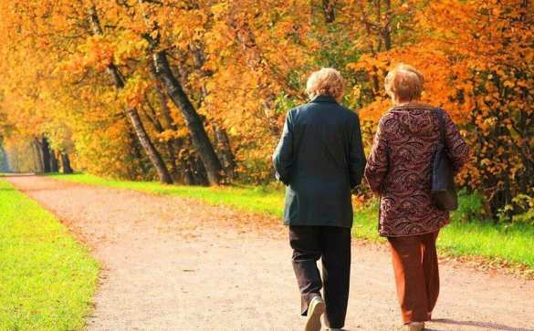 Страна G7 останавливает вакцинацию AstraZeneca для граждан моложе 55 лет | Русская весна