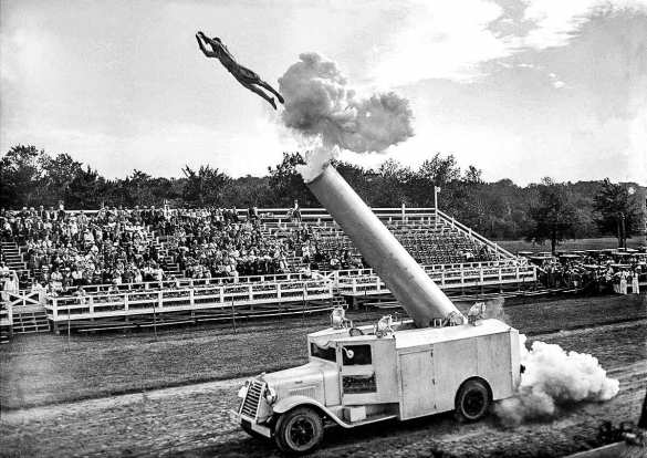 Из пушки на орбиту: в «Роскосмосе» хотят обойтись без ракет-носителей | Русская весна