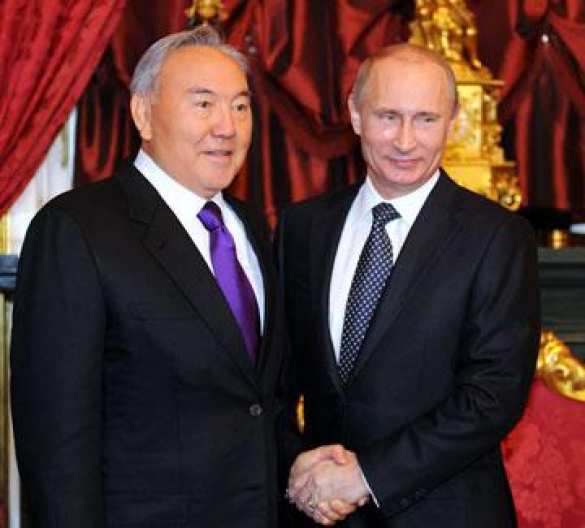 Антисоюзная агиткампания: как изображали конфликт между Путиным и Назарбаевым | Русская весна