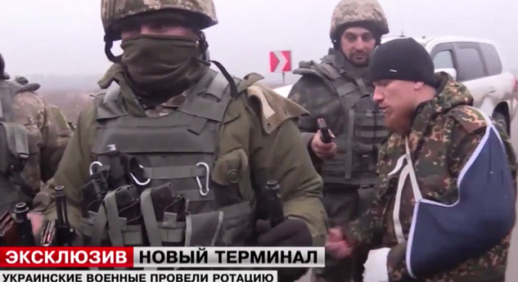 Моторола и «Киборги»: на 2-й ротации бойцов ВСУ обыскали ополченцы (видео) | Русская весна