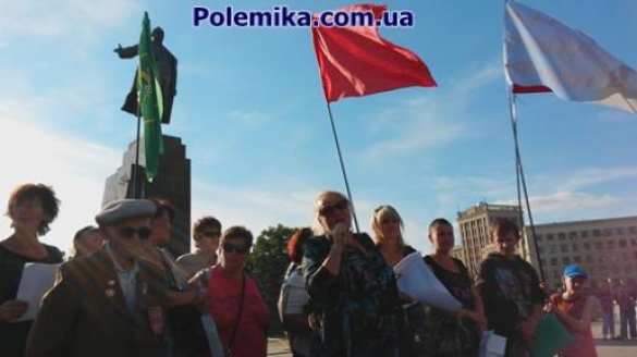 Евромайдановцы угрожают расправой активисткам Георгиевского протеста Харькова (фото + видео) | Русская весна