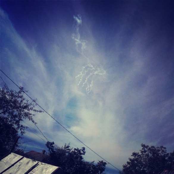 МОЛНИЯ: По Шахтерску нанесен авиаудар, над городом самолеты врага МОЛНИЯ: по Шахтерску нанесен авиаудар, над городом самолеты врага (добавлено видео) | Русская весна