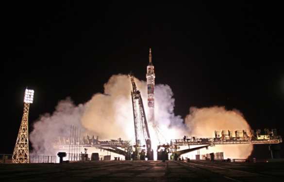 NASA: утверждены три новых экипажа МКС | Русская весна