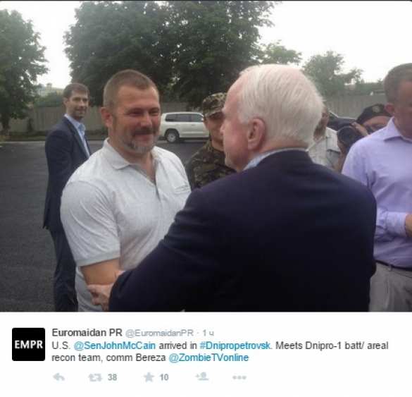 Сенатор Джон Маккейн прибыл в Днепропетровск (ФОТО) | Русская весна